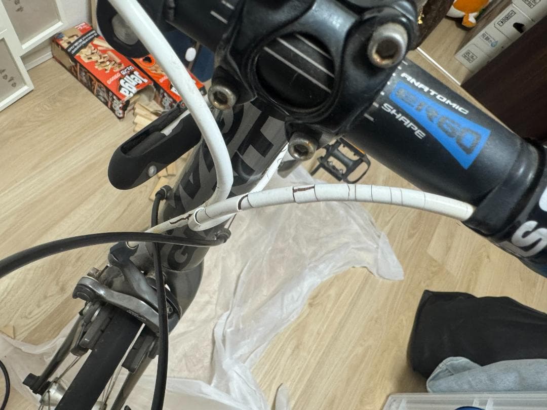 GIANT Defy ロードバイク 引き取りのみ 東京・ジャイアント