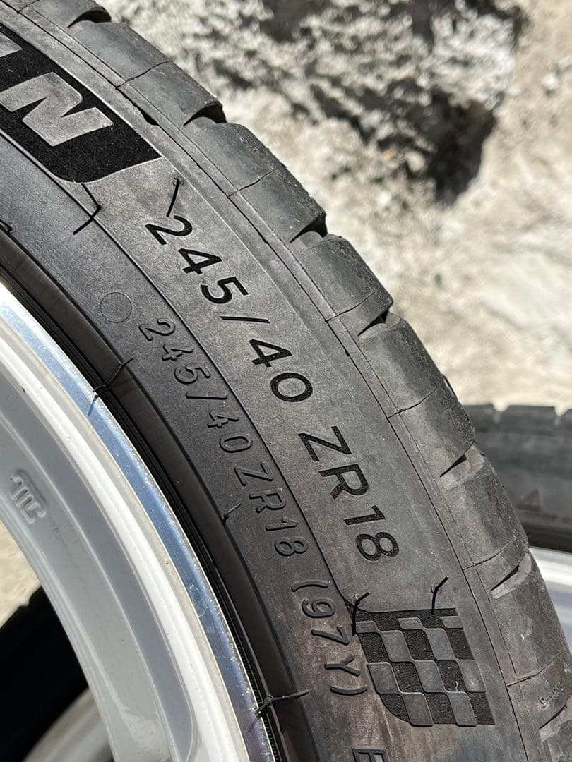 ヨコハマ アドバンTC-4 18インチ