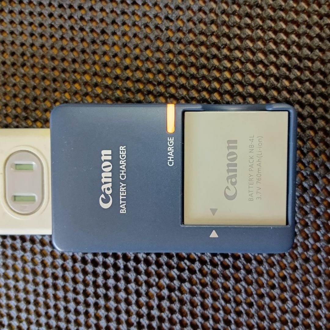 Canon IXY 400F コンパクトデジタルカメラ シルバー　中古品