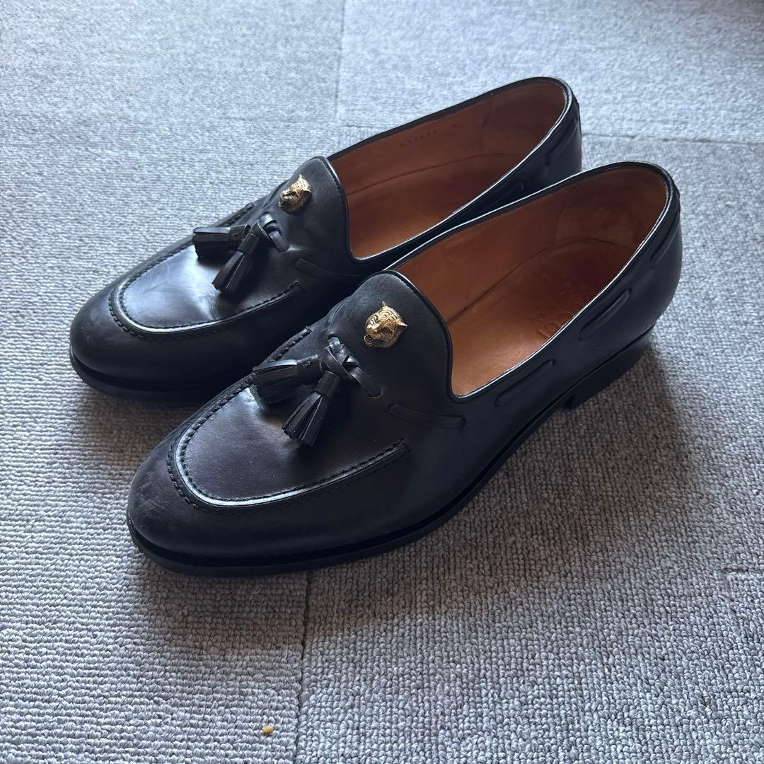 GUCCI ローファー　虎