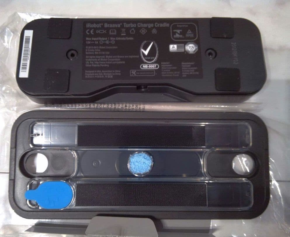 a40 iRobot アイロボット Braava ブラーバ 床拭きロボット 新品
