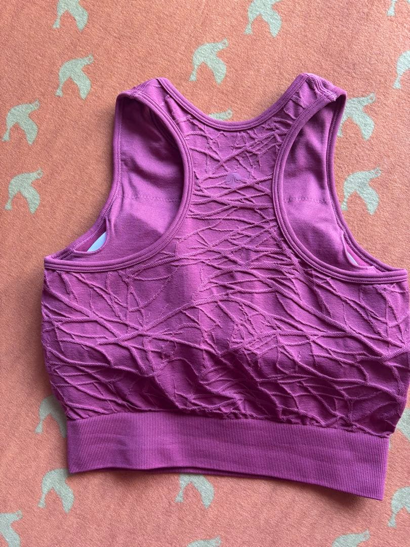 LAVA ローズ色ノースリーブヨガトップ Sサイズ