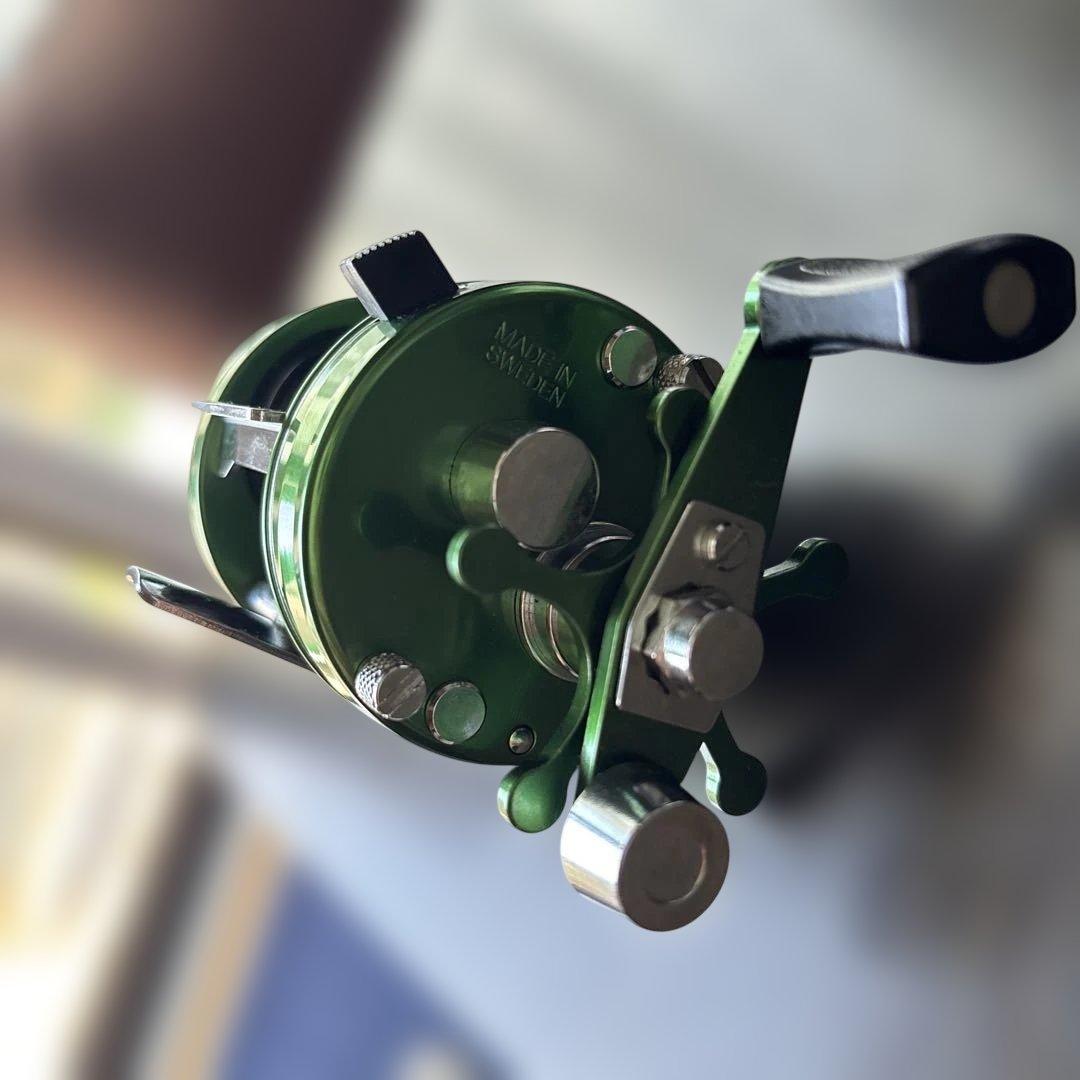 ベ*き様 ABU Ambassadeur 2500 ベイトリール グリーン