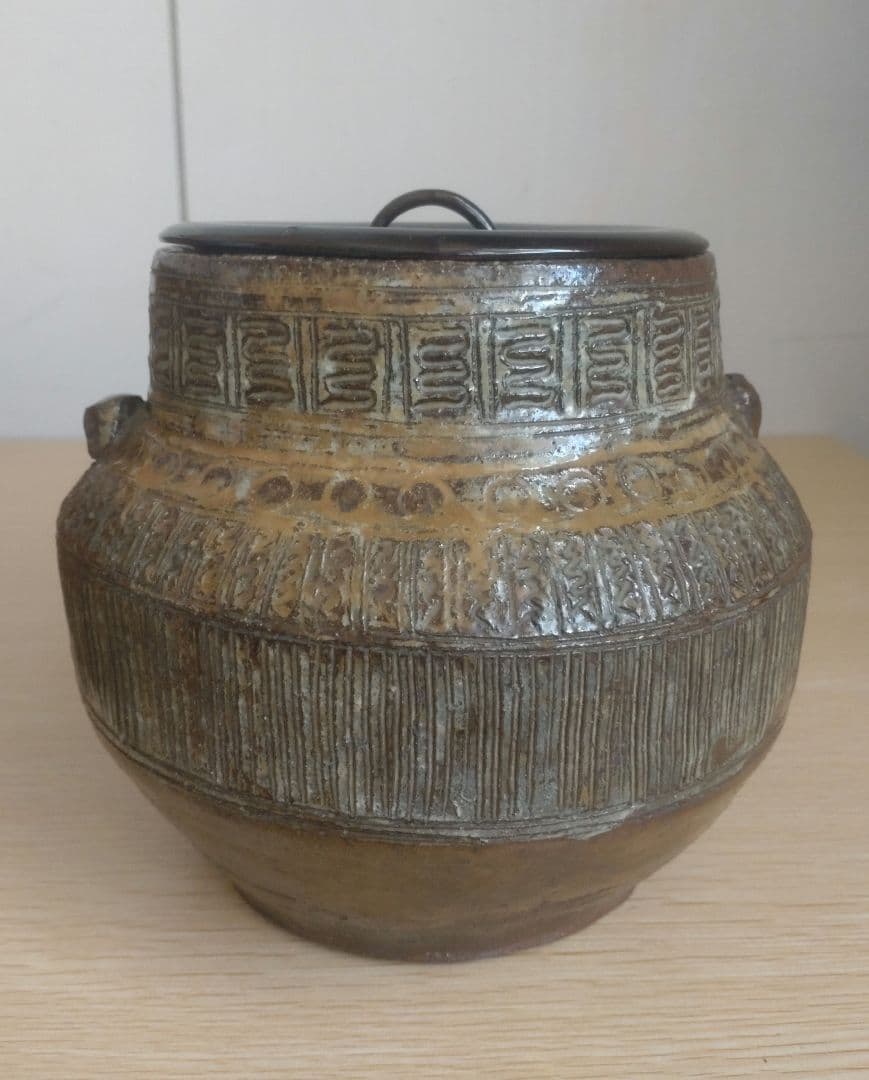 【伝世品　江戸時代1772年〜1840年】平沢九朗　水指　三島耳付　二代九朗識箱