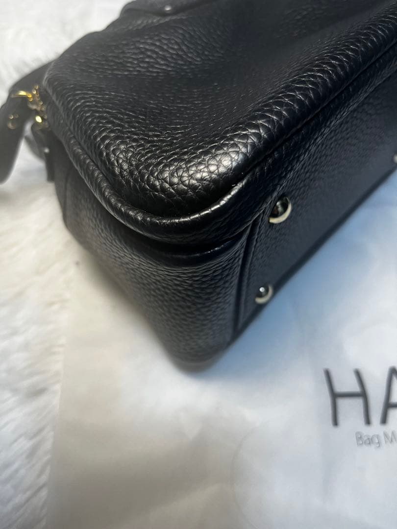 【美品】ヘイニ　ベイビーロシェ　ショルダーバッグ　本革　黒　金具金