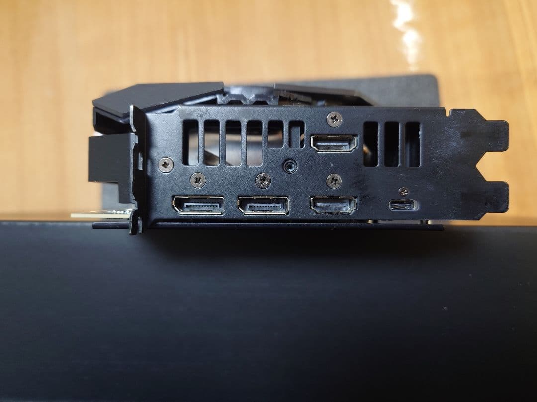 ROG-STRIX-RTX2080TI-O11G-GAMING ASUSグラボ