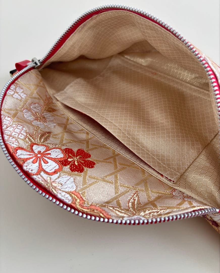 帯リメイク クロスボディバッグ｜華やかな花柄｜和モダンボディバッグ｜一点物