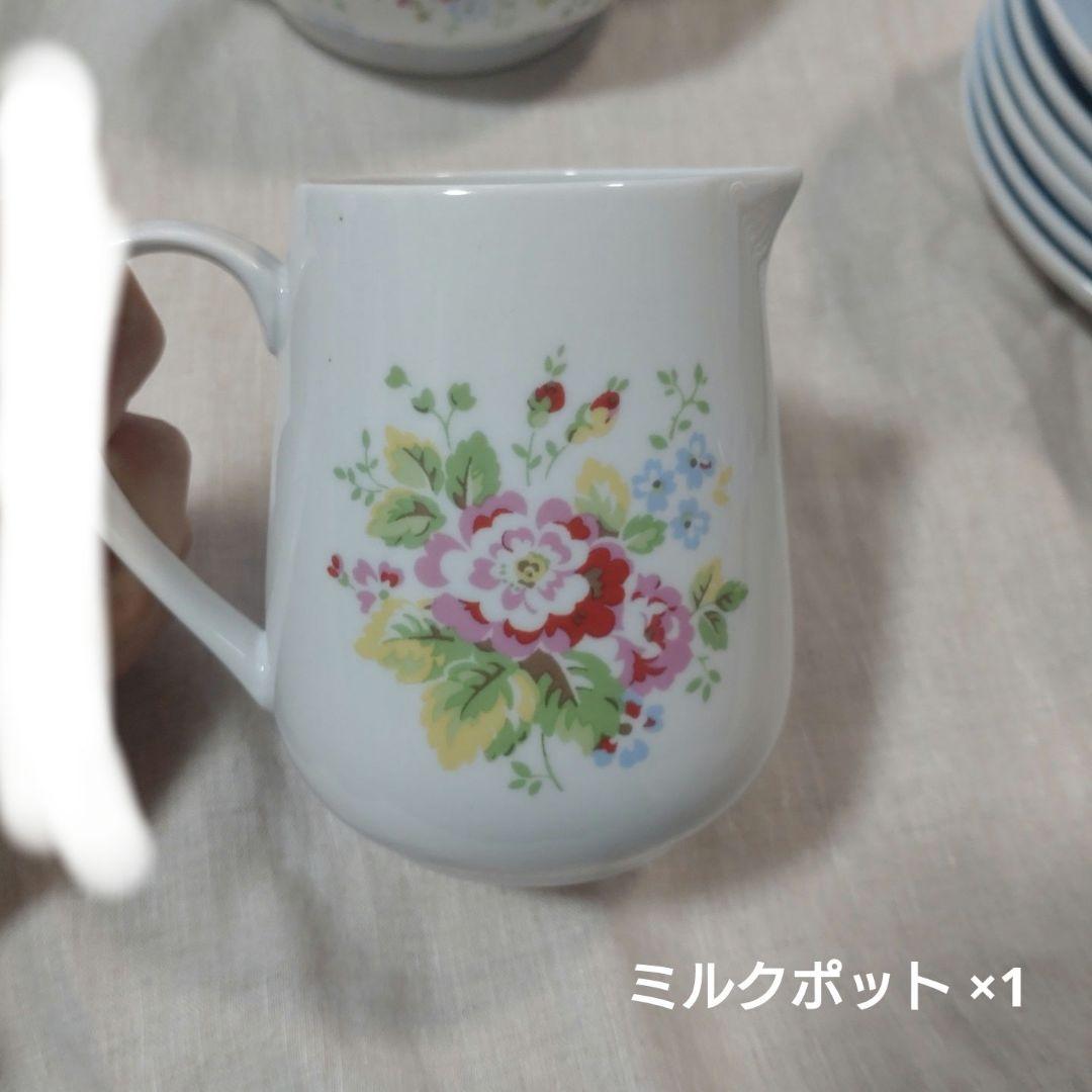 Cath Kidston ティーカップ&ポット セット