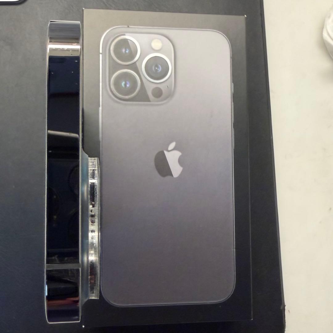 Apple iPhone 13 Pro 128GB ※商品説明欄見てください。