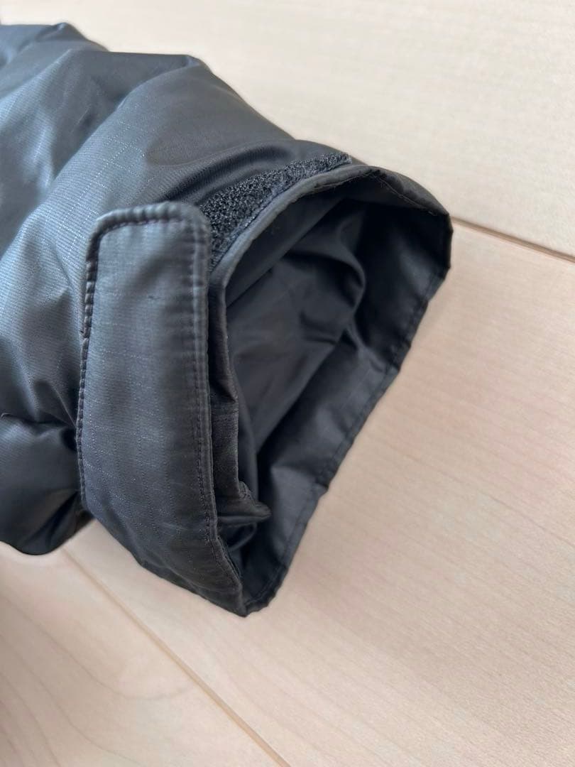 Patagonia ブラック ダウンジャケット フード付き M