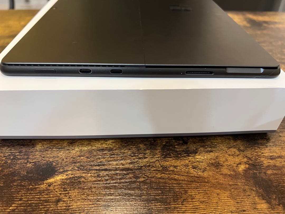 Surface Pro 8 (i7, 16GB, 256GB)キーボードペン付き