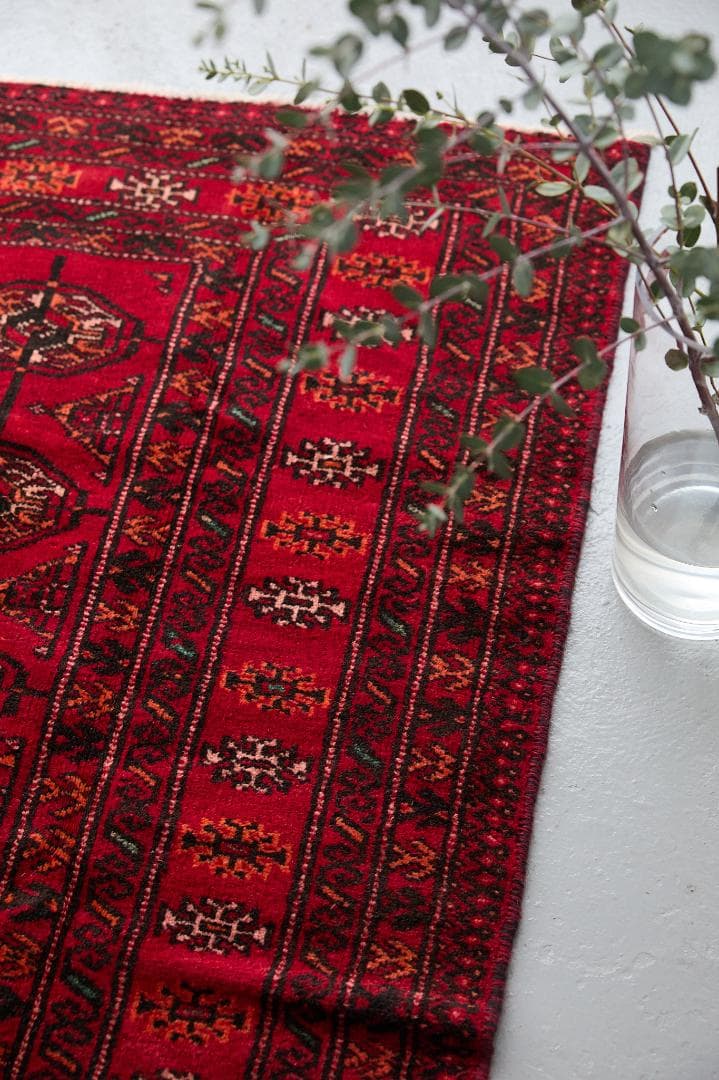 ヴィンテージラグ　トライバルラグ　トルクメン族　（203×126）赤　黒　茶　橙