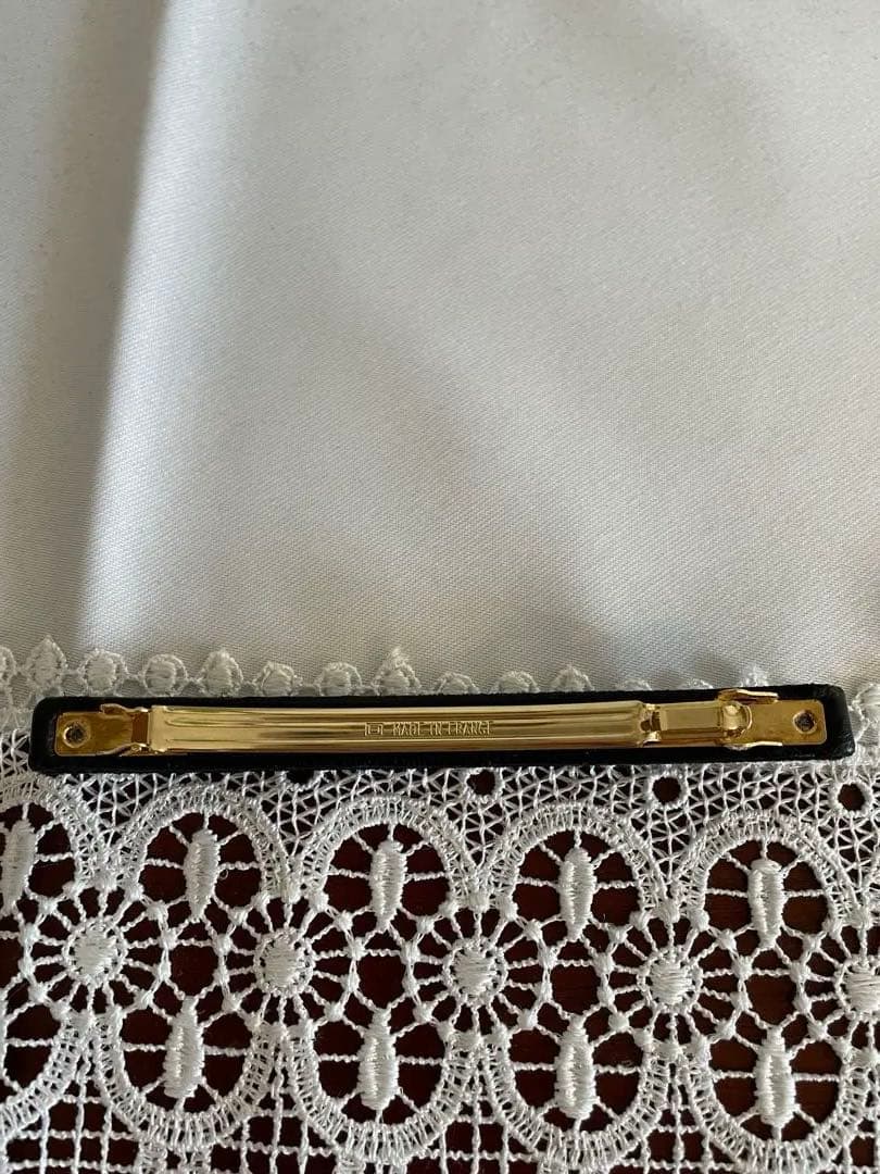 アッカ　バレッタ　美品