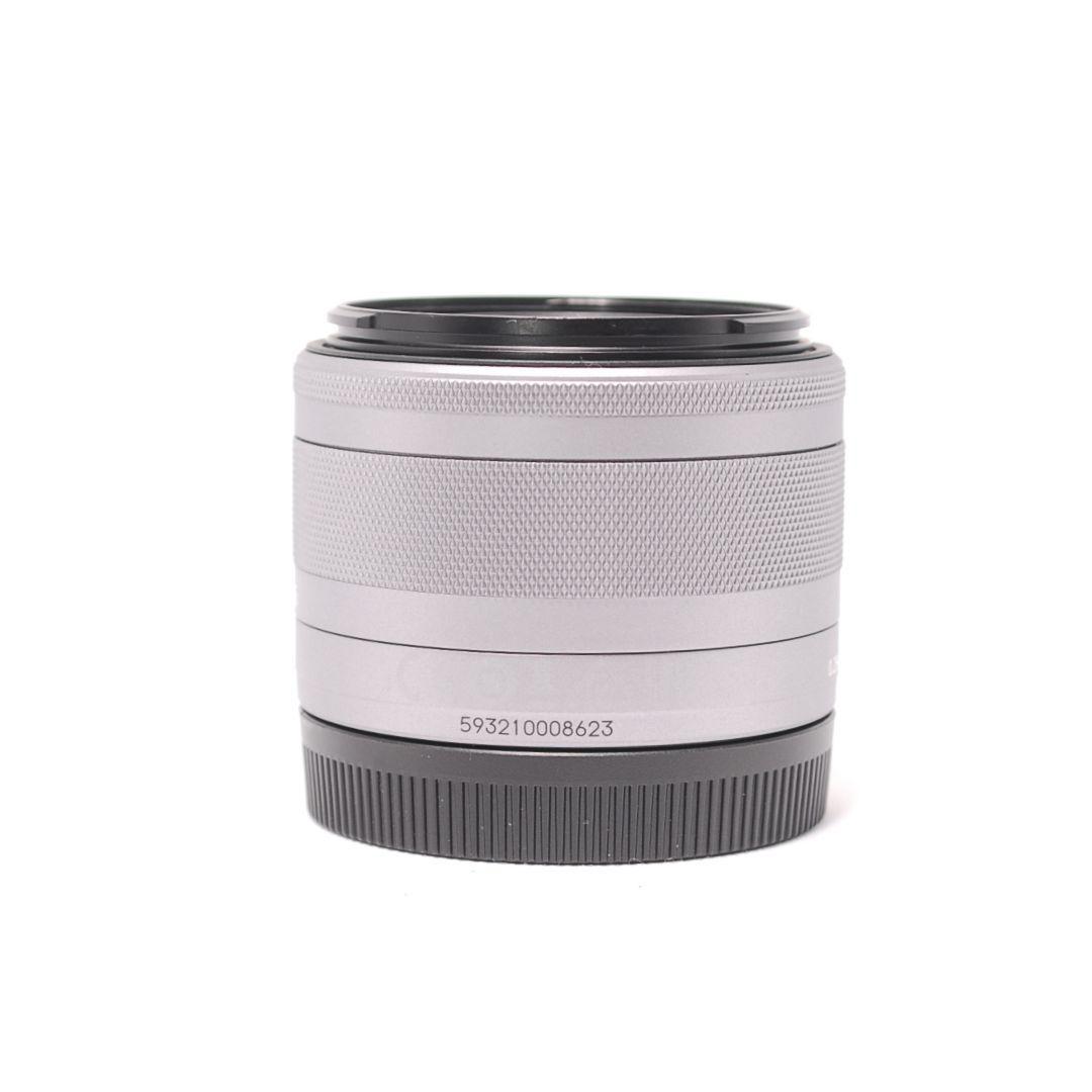 ❤即購入1000円OFF❤ キャノン EOS M100 軽量 ミラーレスカメラ