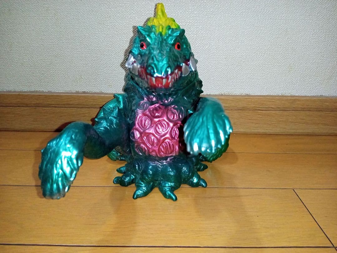 ビオランテ　M1号 ソフビ