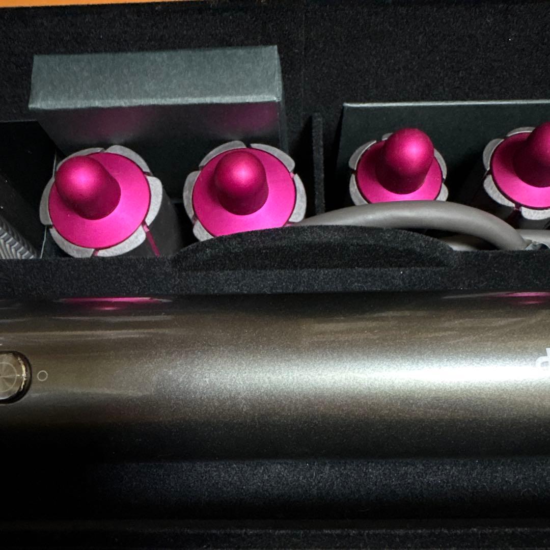 ほぼ新品美品 Dyson Airwrap ヘアスタイリングツール　ヘアスタイラー