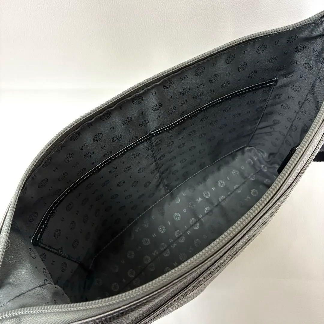 サロンドアルファード　スマイルホリゾンタルポシェット　ガンメタ