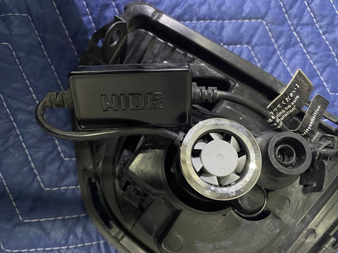 ハイエース4型以降　純正タイプフォグランプ HID屋イエロー 左右セット