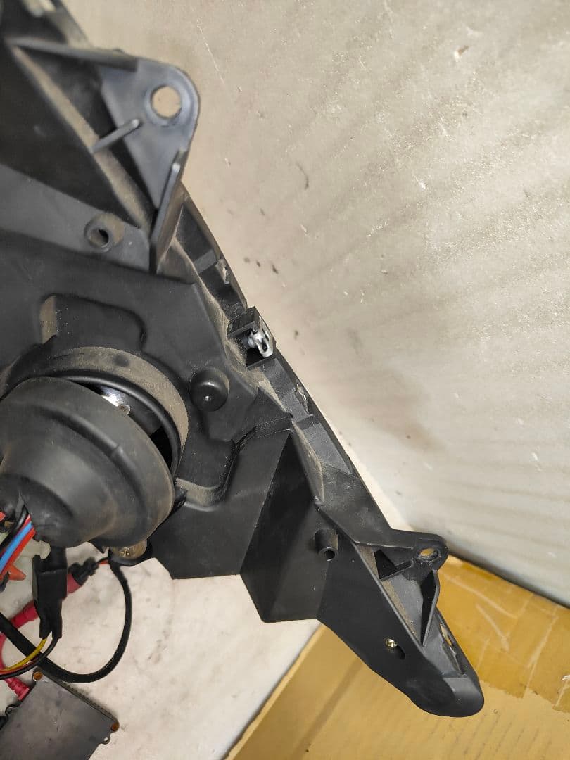 廃盤？SE44J 3型シグナスX スターナイト製？プロジェクターヘッドライト