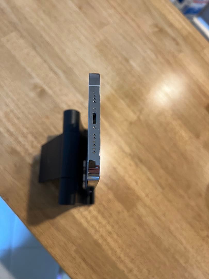 極美品　iPhone14ProMax 中古本体