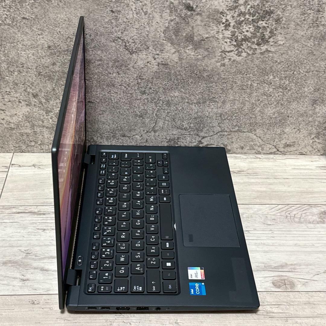 ☆極美品☆バッテリー◎ Dynabook G83/HU 16GB Office