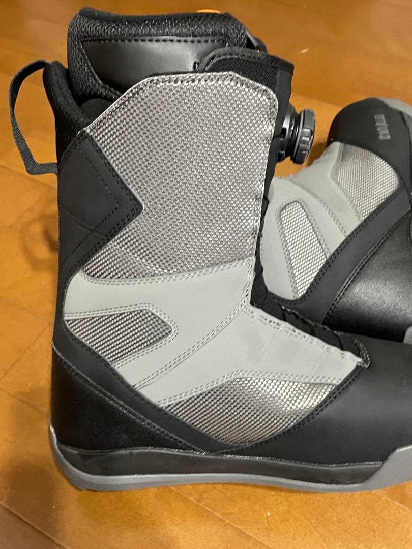 thirtytwo STW ダブルボアブーツ 27cm