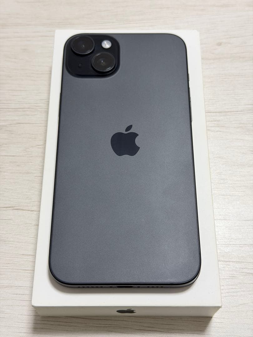 【極美品】iPhone15plusブラック128GB SIMフリー最大容量99%