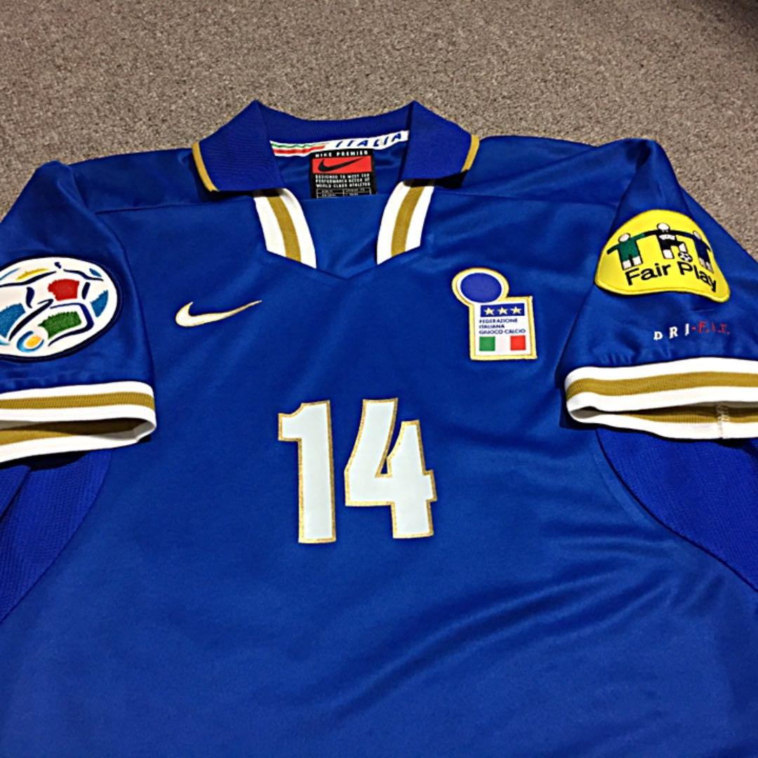 サッカー ユニフォーム イタリア代表