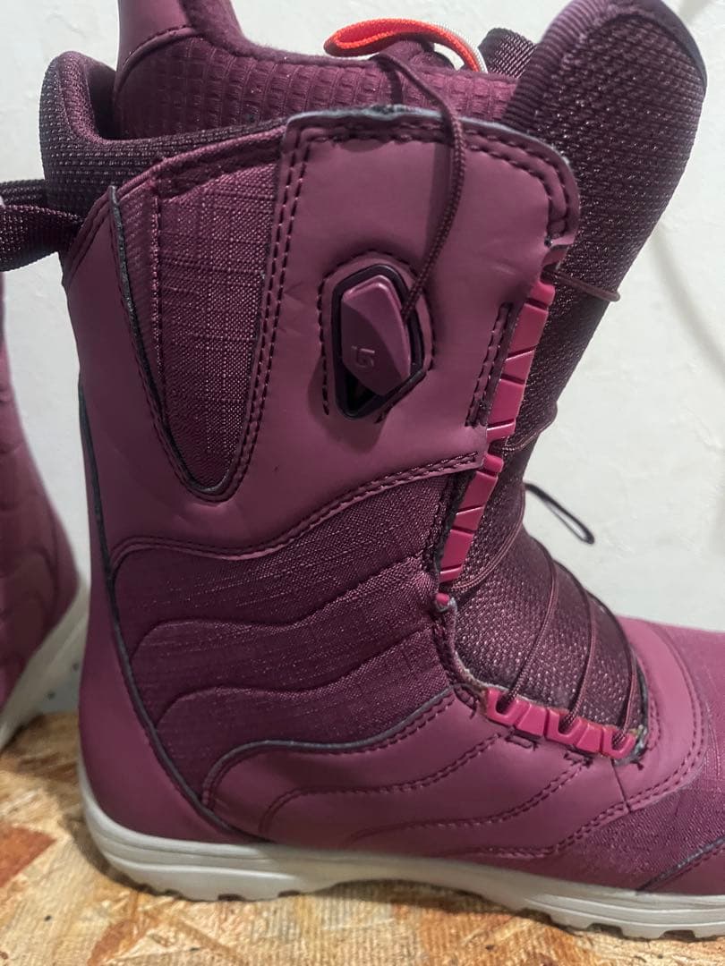 美品！BURTON MINT 日本人向け設計　24.5cm