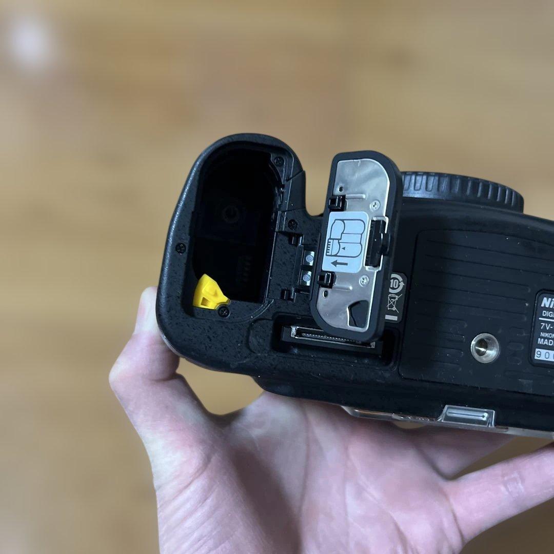 Nikon ボディD800 本体 通電未確認のジャンク品