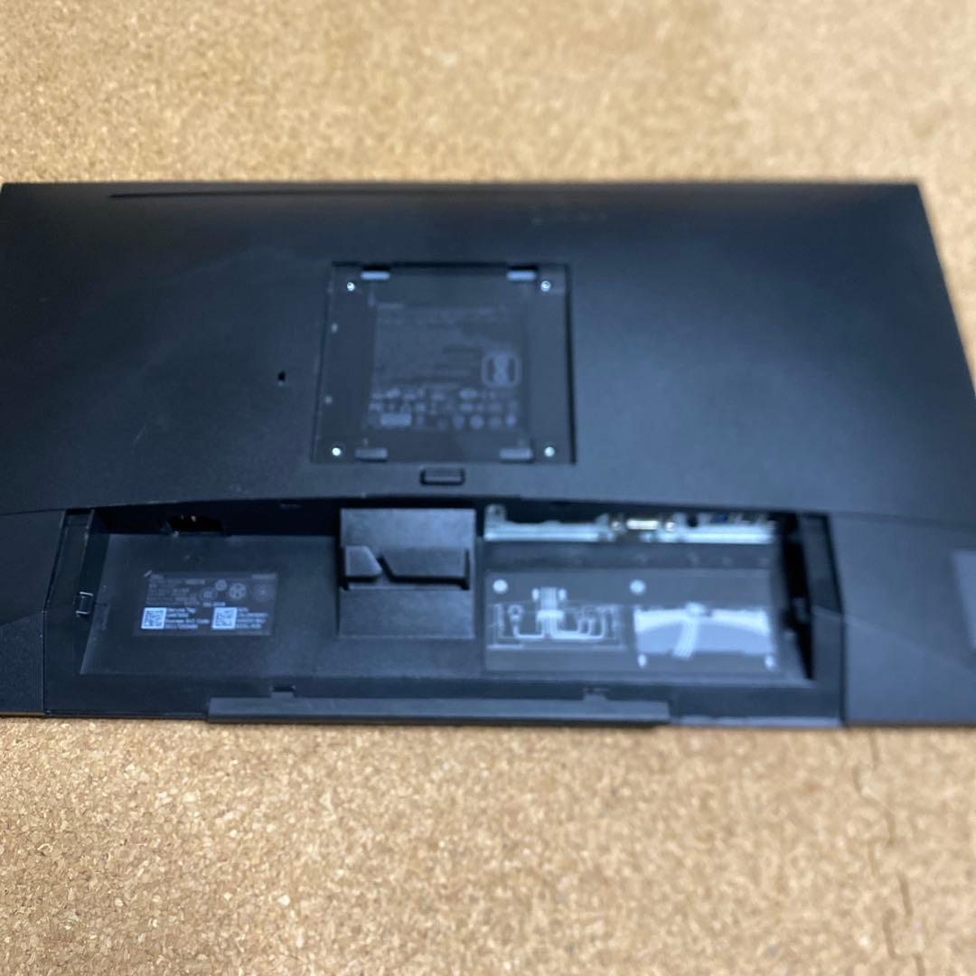 Dell タッチパネルモニター P2418HT 23.8インチ 2018年製