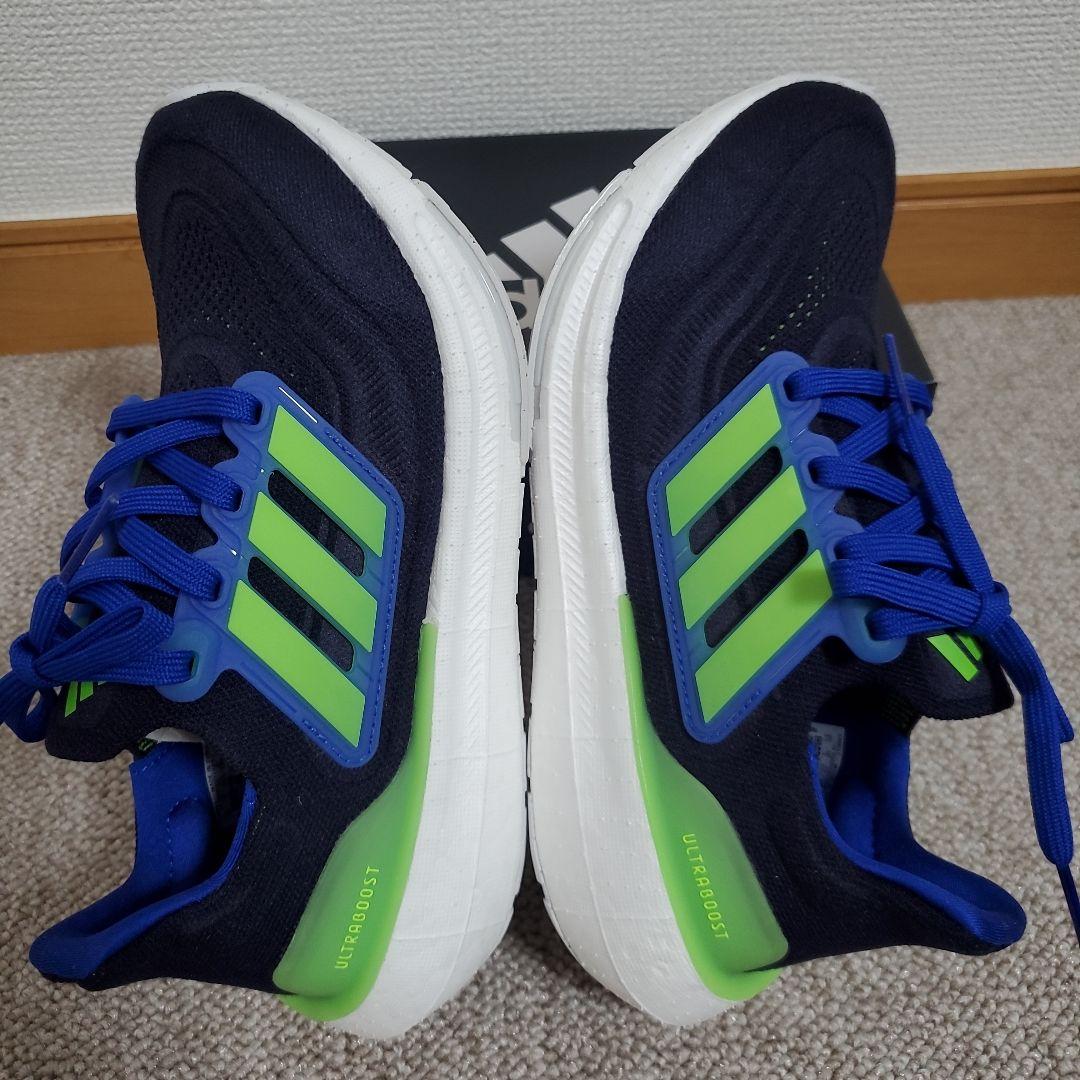 1/15　新品＊adidas　22㎝　スニーカー　ウルトラブースト　ジュニア