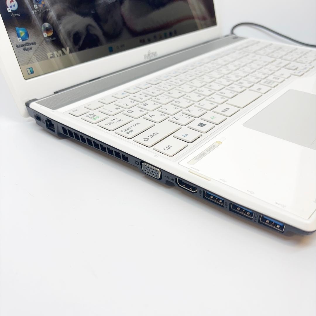 富士通 ノートパソコン Corei7 SSD メモリ16GB Win11 A6