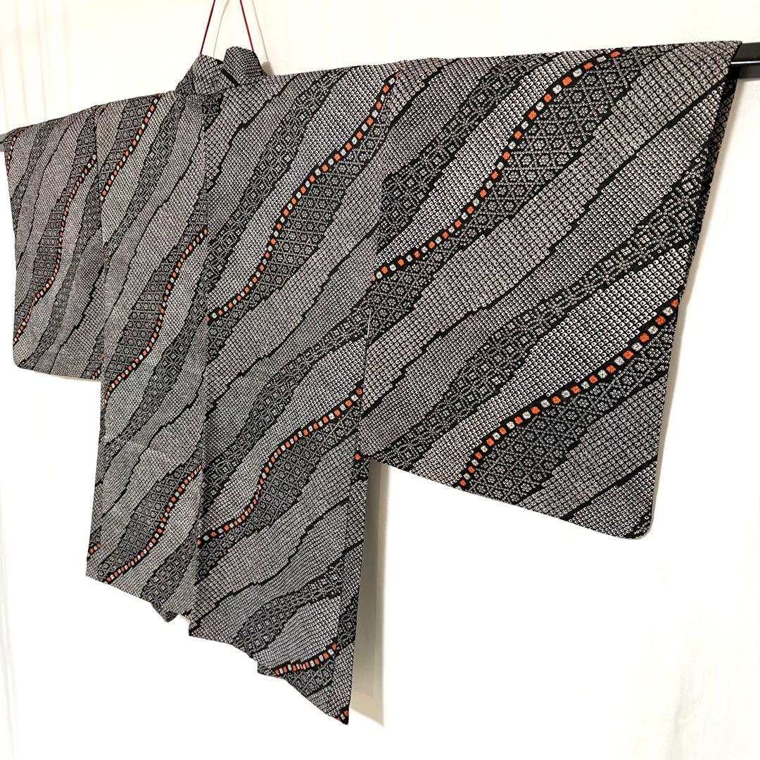 6k15 着物&羽織セット　袷　黒　白　橙色　柄物　和装