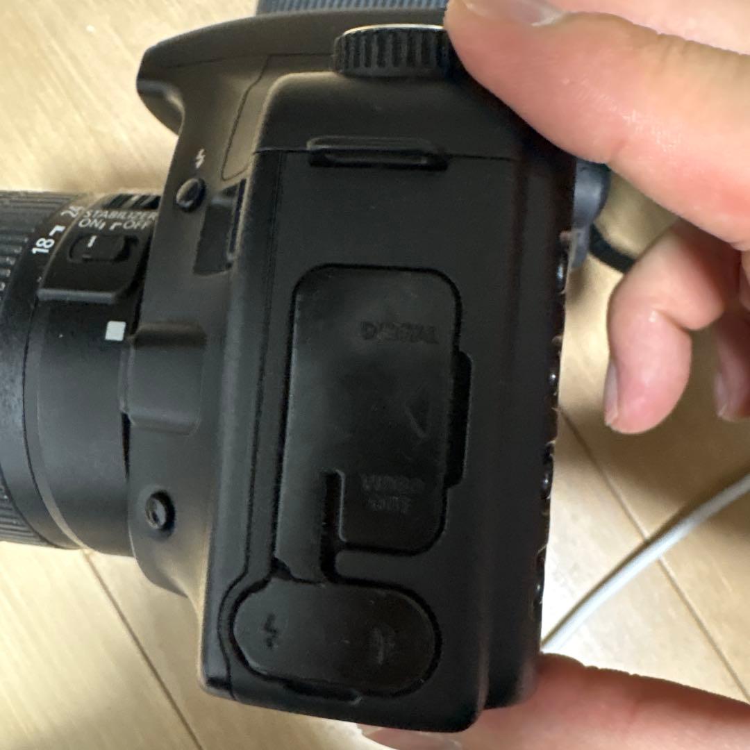 【完動品】Canon DS126131 デジタル一眼レフ