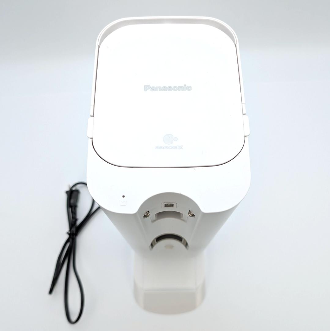 Panasonic セパレート型コードレススティック掃除機 MC-NS10K