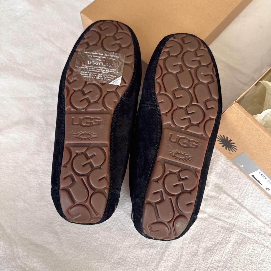 新品未使用　UGG アグ　アンスレー　モカシンシューズ　スウェード　23cm