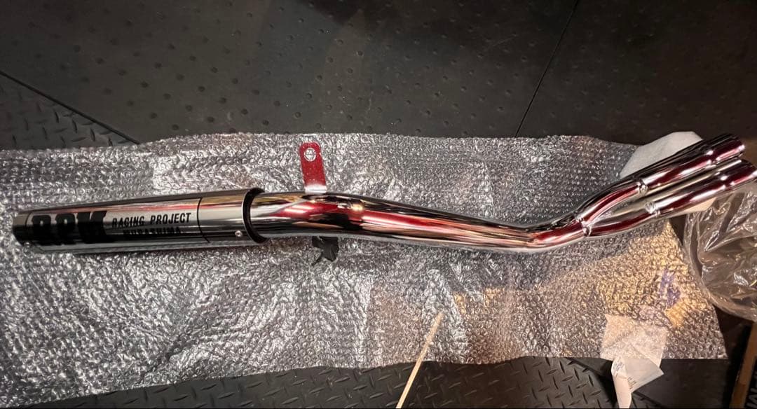 ホンダ CBX400F RPM 正規新品リアマフラー 復刻版ステッカー付き