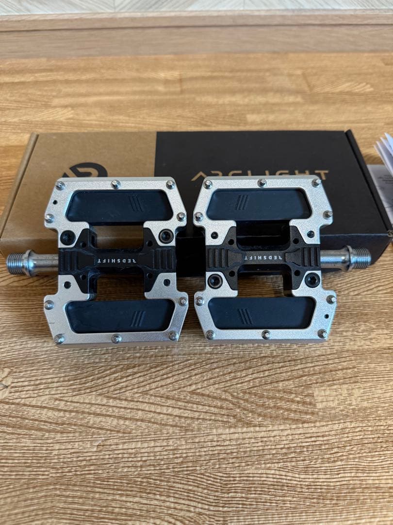 Redshift ライト内蔵ペダル Arclight MTB マウンテン 美品