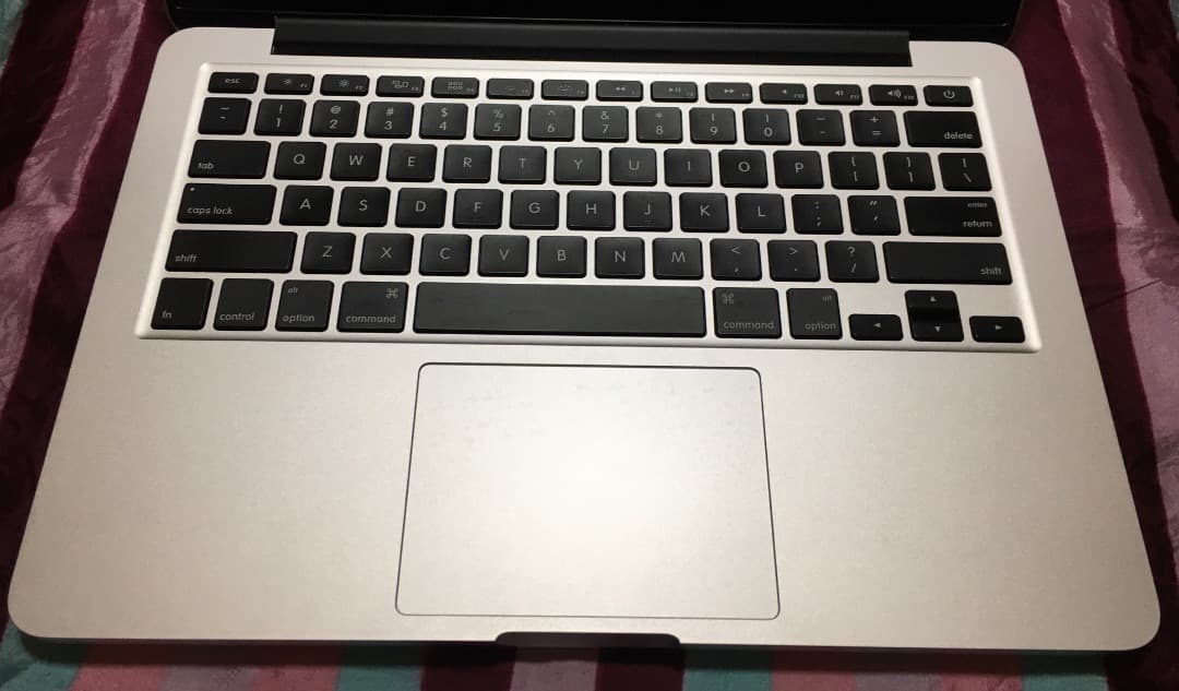 MacBook本体 Apple MacBook PRO 2015 8GB 250GB WIN11