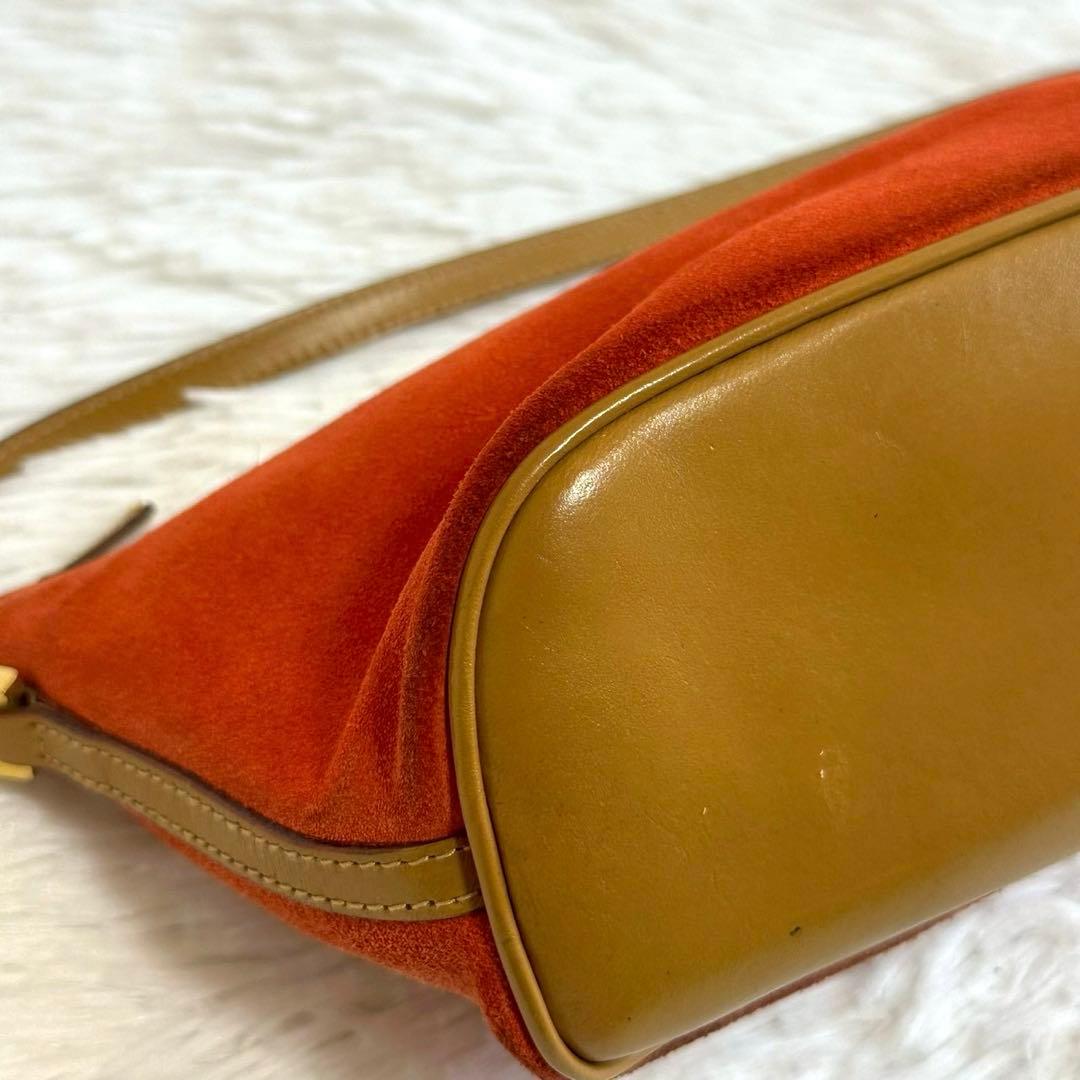 グッチ GGキャンバス アクセサリーポーチ ハンドバッグ ポーチ オレンジ