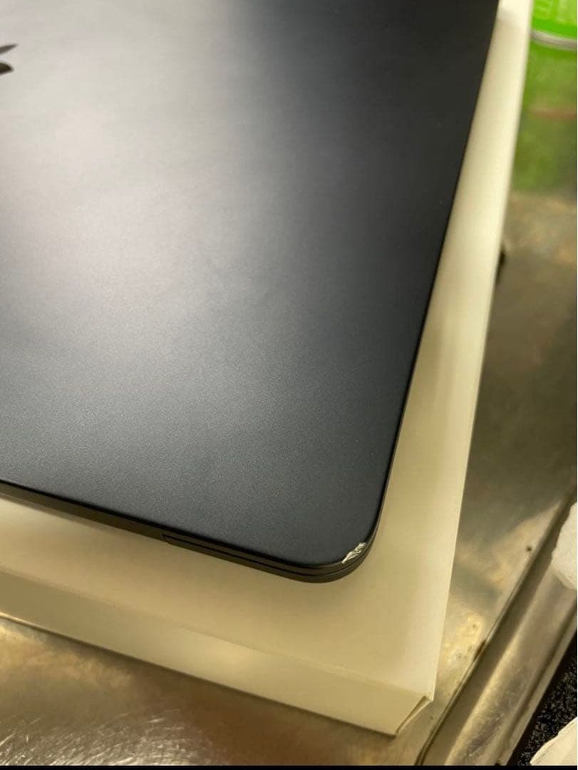 バッテリー100% MacBookAir M2 8GB 256GB 2022
