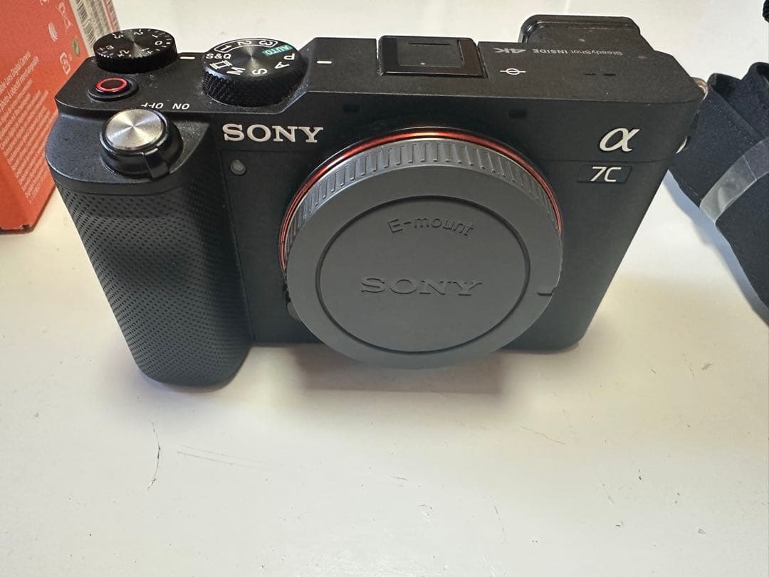 SONY α7C ミラーレスカメラ 本体　シャッター回数743回