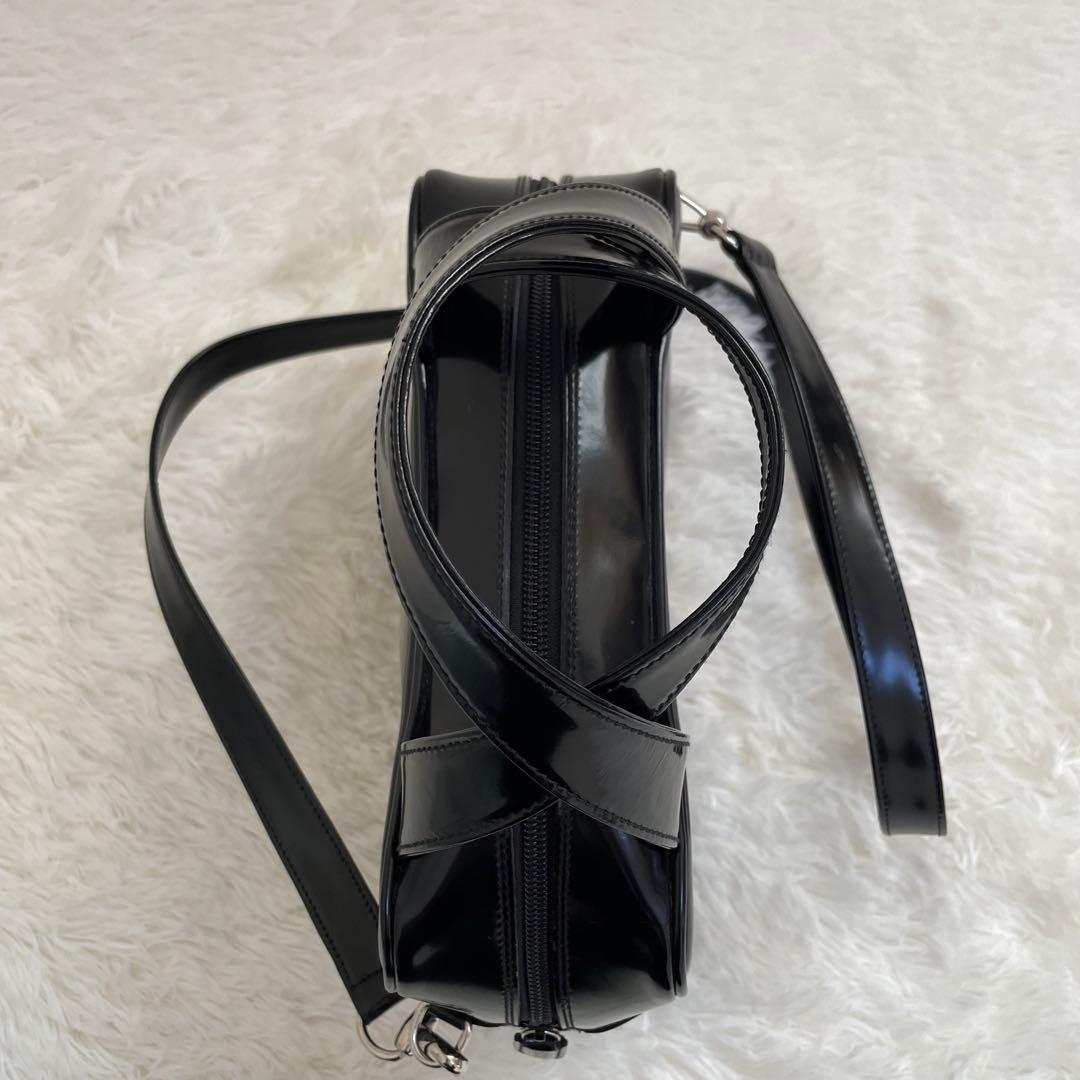 GUCCI ショルダーバッグ エナメル インターロッキングG ブラック 2way