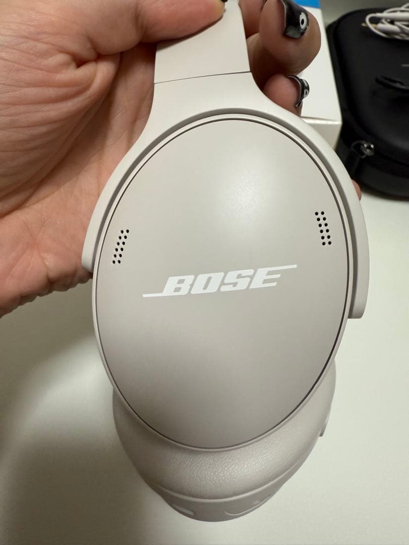本日即決20000円★Bose QC Headphones ホワイトスネーク