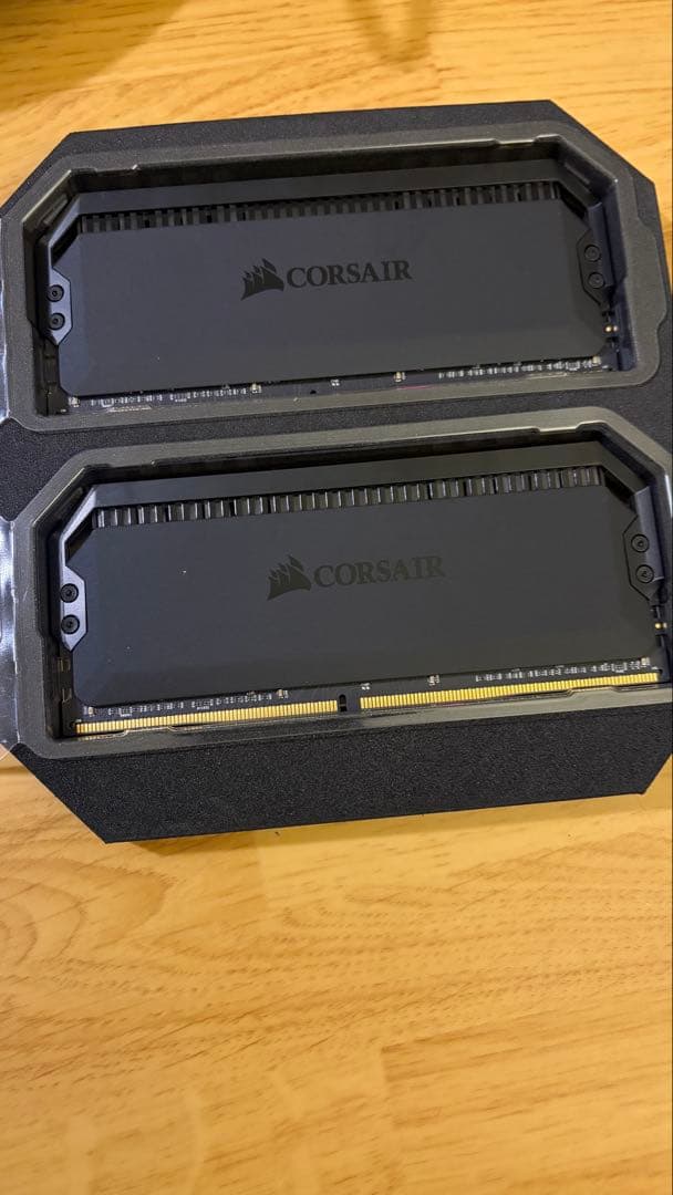 メモリ32GB( 16GBx2)DDR-4 3200MHz