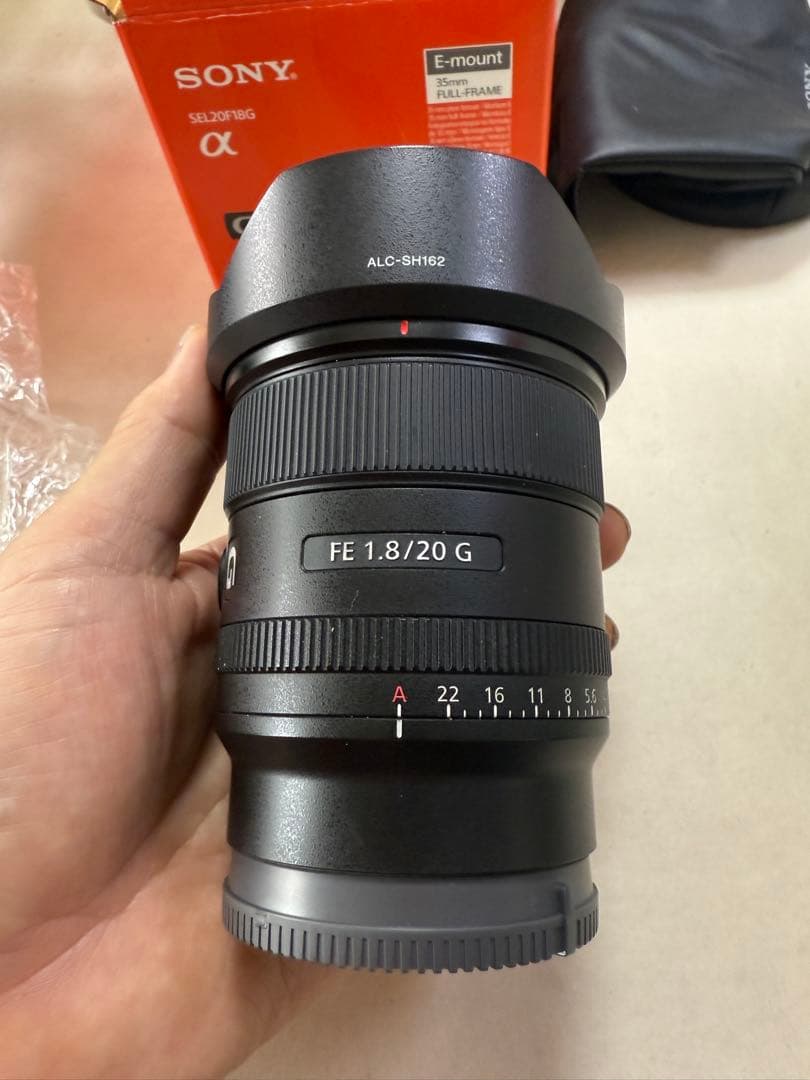 純正レンズSONY F1.8/20mm G