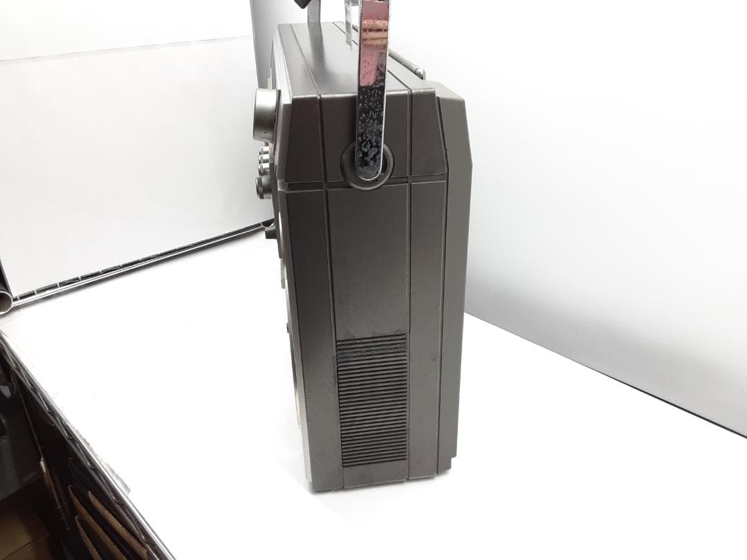 【希少】HITACHI レトロ　ラジカセ TRK-8600 ジャンク25-058