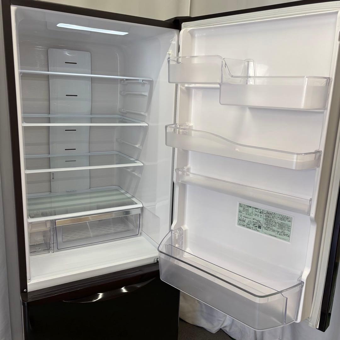★72　冷蔵庫　日立　スリム　大型　右開き300-400ℓ　安い　綺麗　設置無料