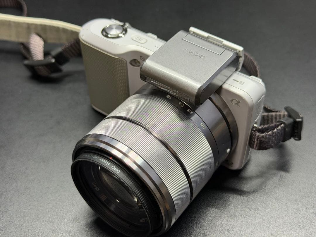 SONY α NEX-3 ミラーレス一眼 デジタルカメラ